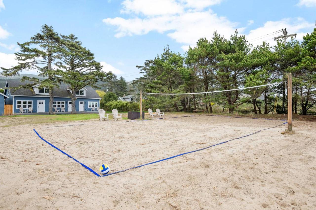 Ocean Rogue Inn Unit 12 Рокълей Бийч Екстериор снимка
