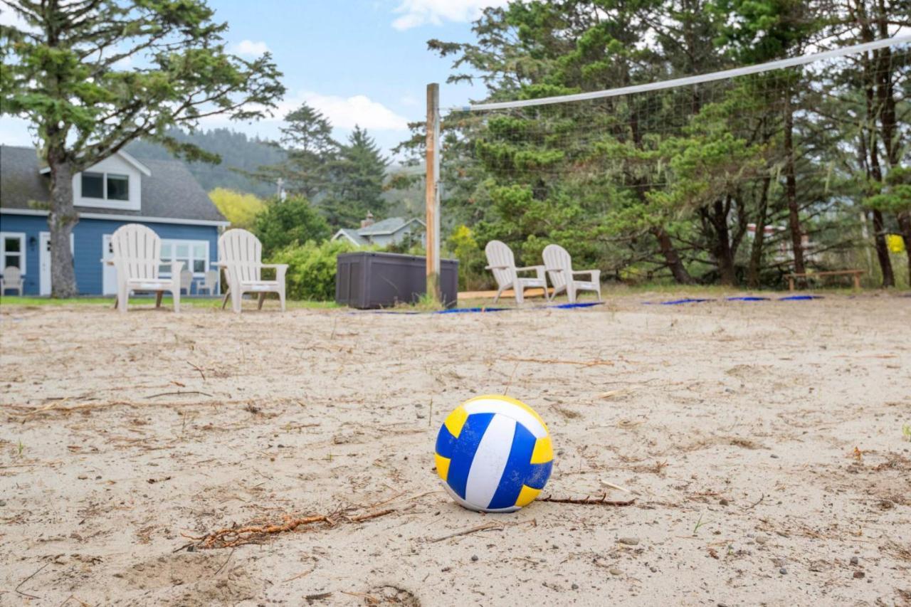 Ocean Rogue Inn Unit 12 Рокълей Бийч Екстериор снимка